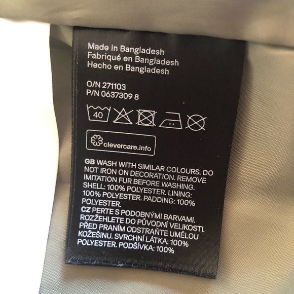 H&M Kids Vest - size 6-8 - Picture 5 of 13